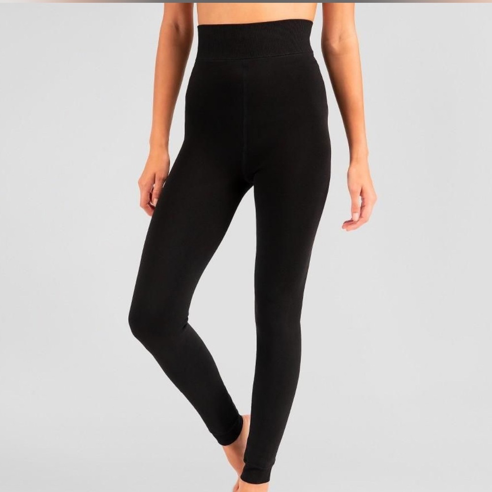 Black High-Waisted Leggings thermal. Size large